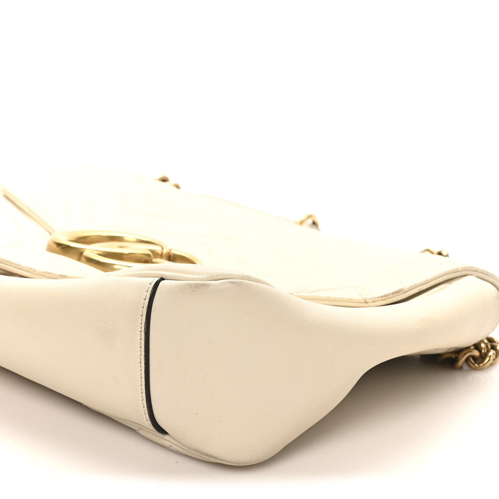 Gucci Calfskin Matelasse Medium GG Marmont Shoulder Bag White