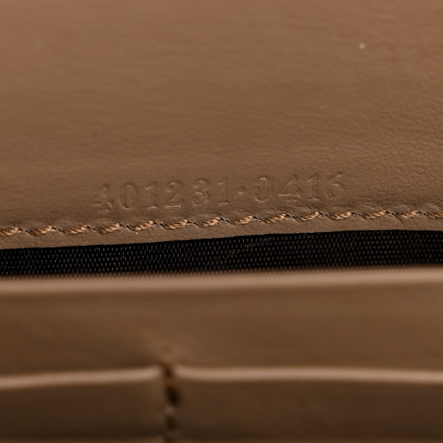 Gucci GG Supreme Monogram Mini Dionysus Chain Wallet Beige Taupe