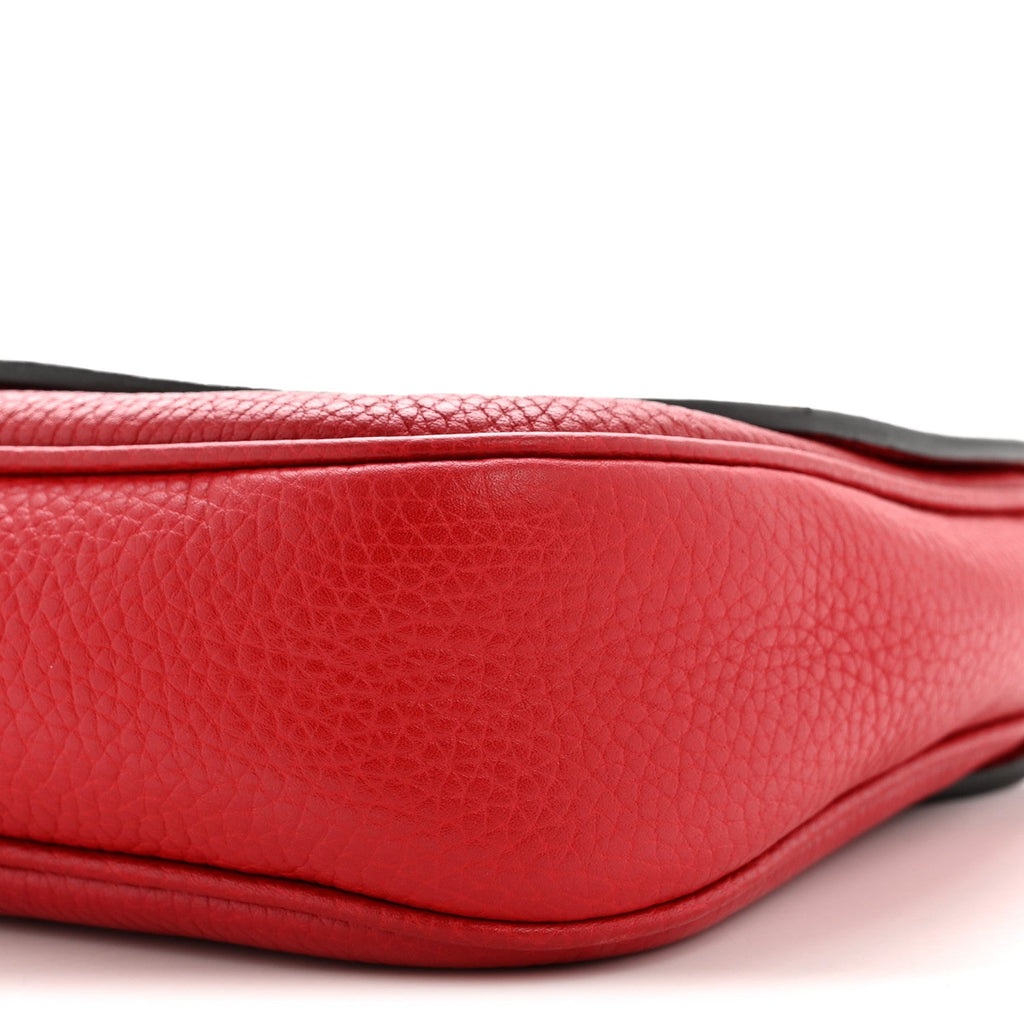 Gucci Pebbled Calfskin Medium Soho Flap Crossbody Tabasco Red