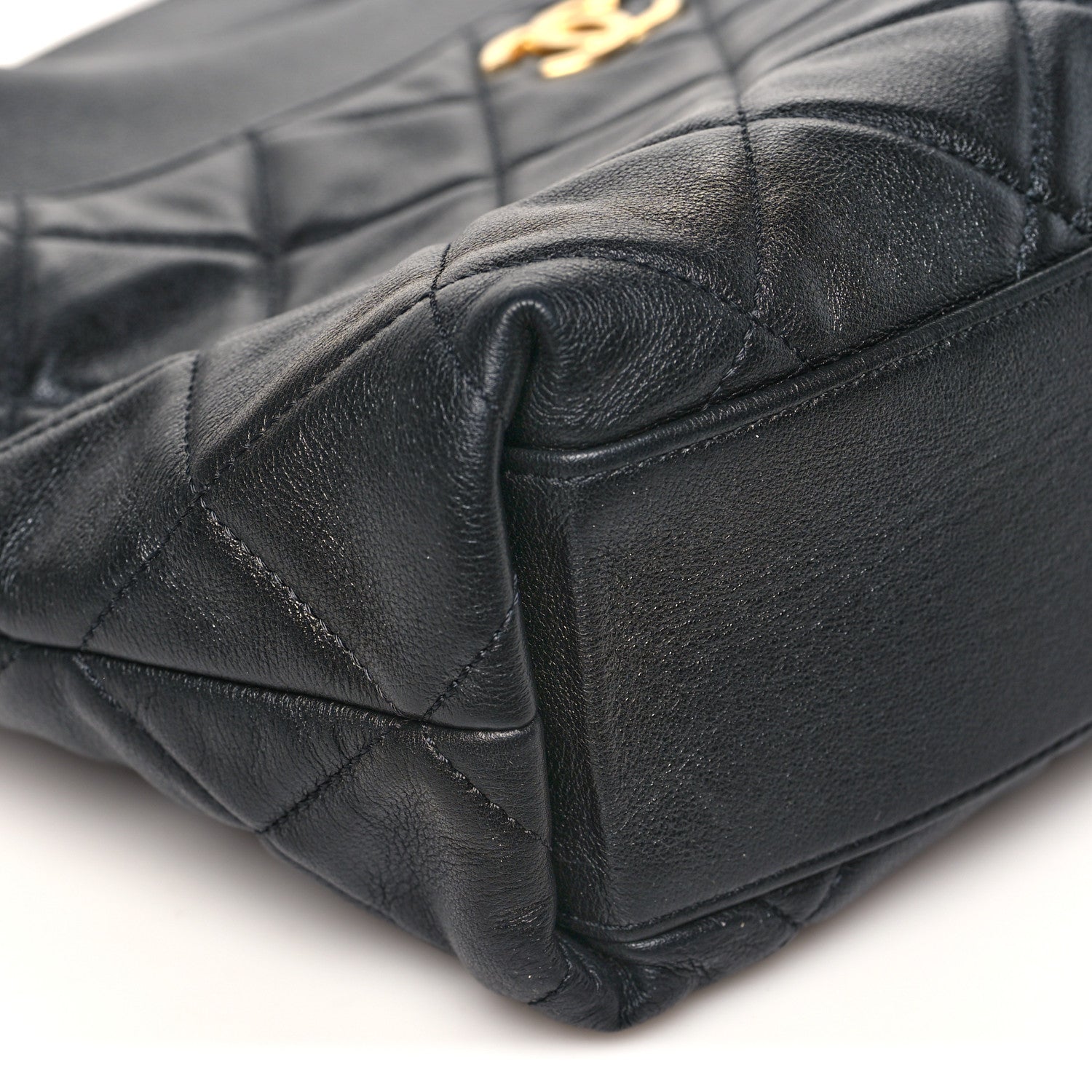 Chanel Calfskin Quilted Close To Me Hobo Black