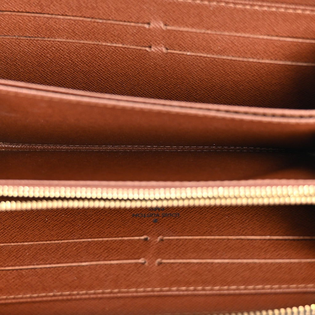 Louis Vuitton Monogram Zippy Wallet