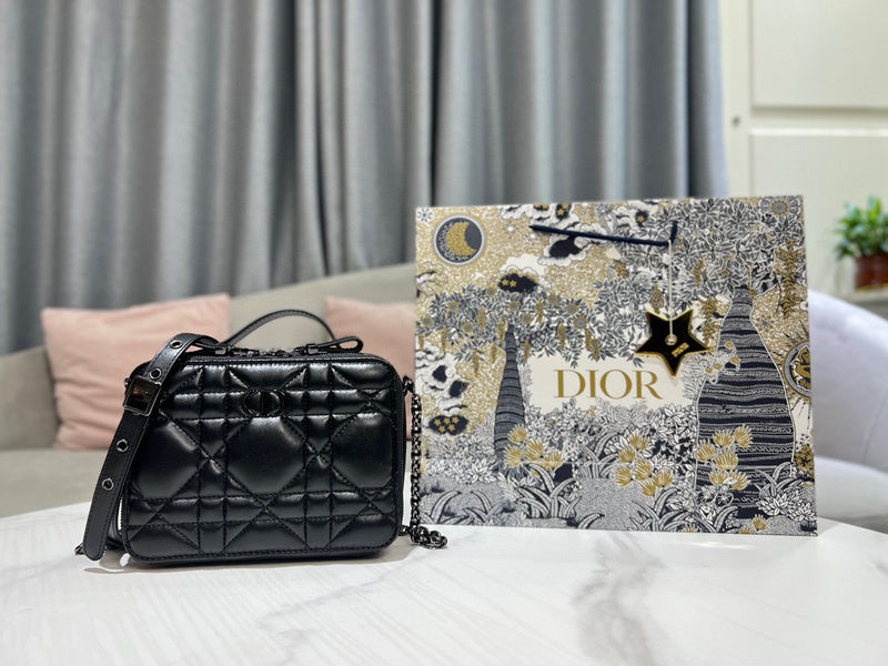 Dior Bags - 3610