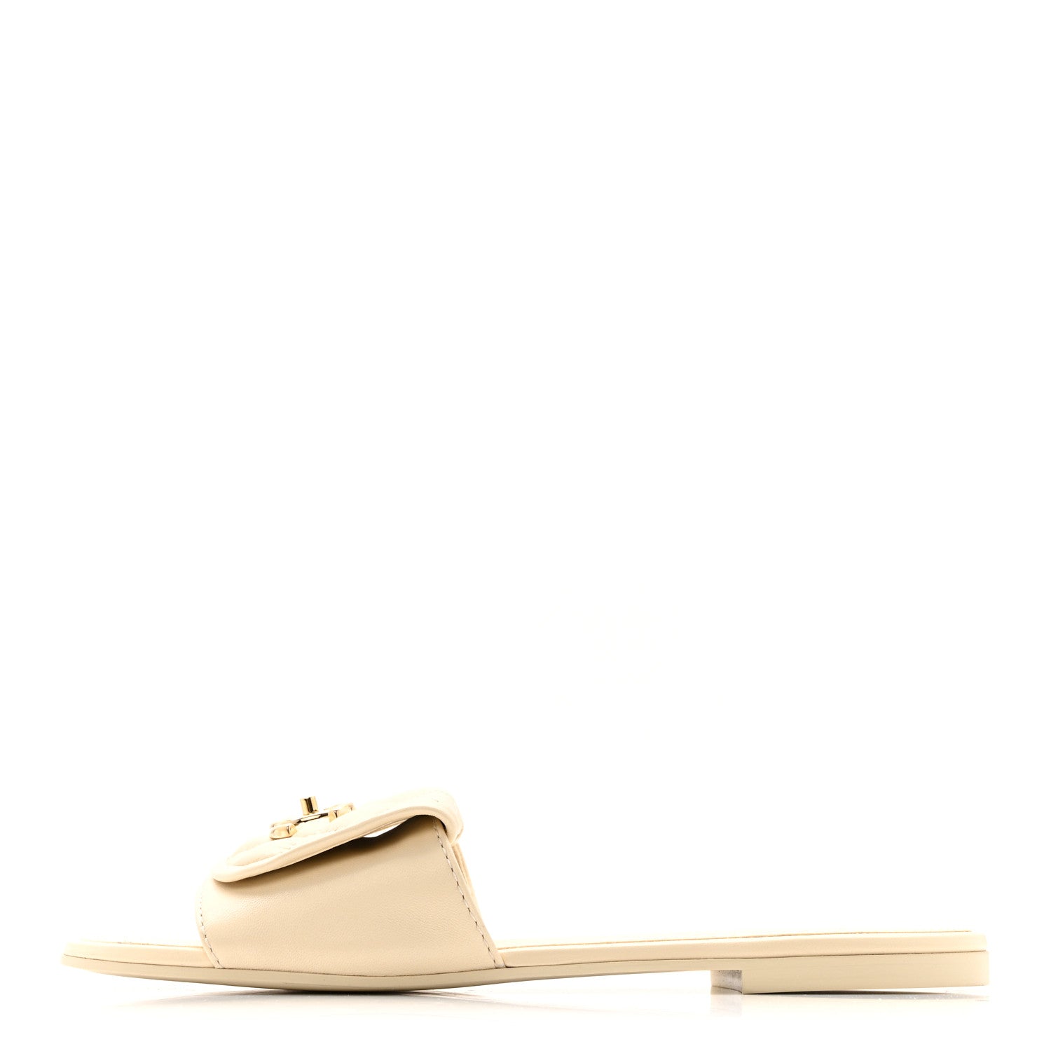 Lambskin Quilted Turnlock Flat Mules 39 Light Beige