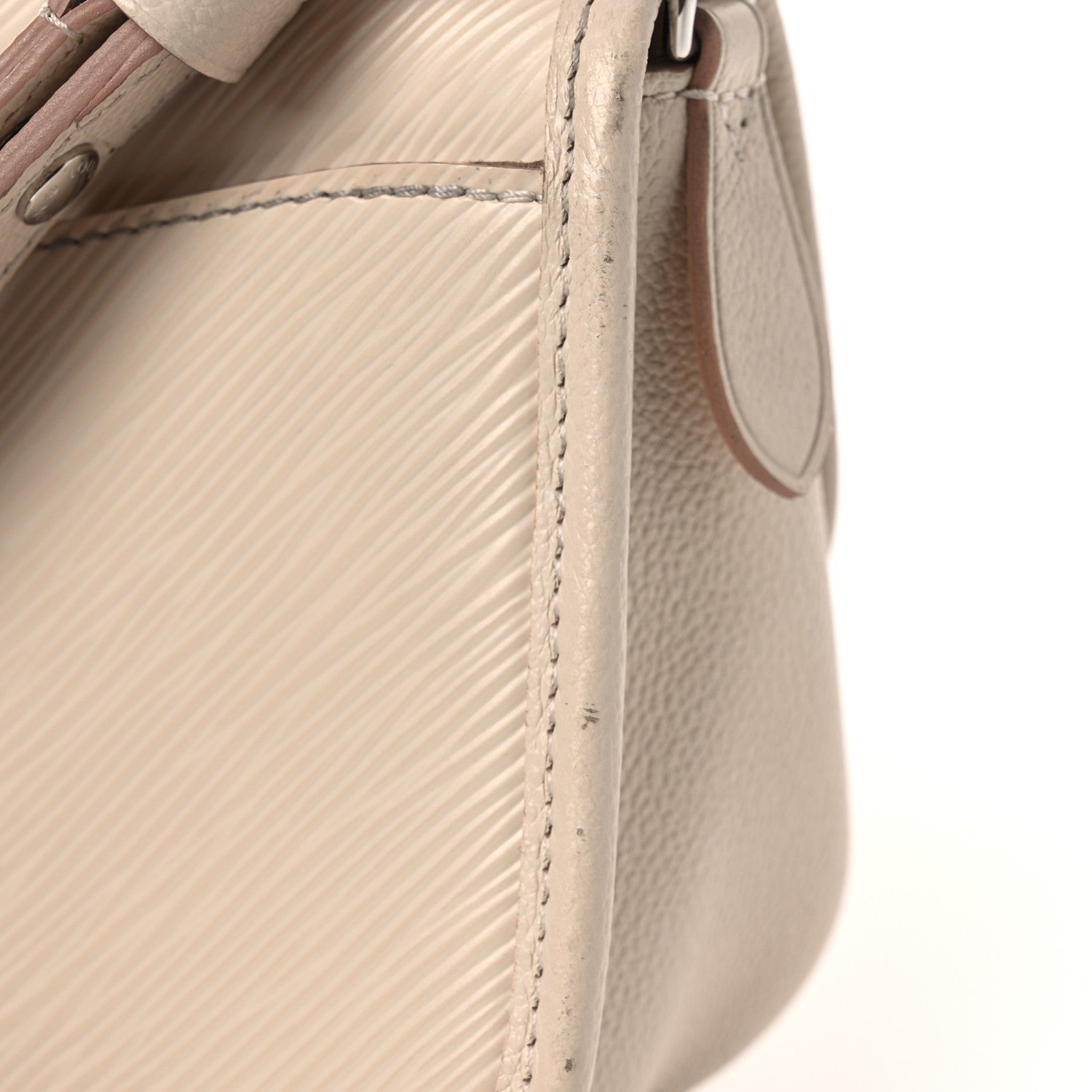 Louis Vuitton Epi Buci Crossbody Quartz