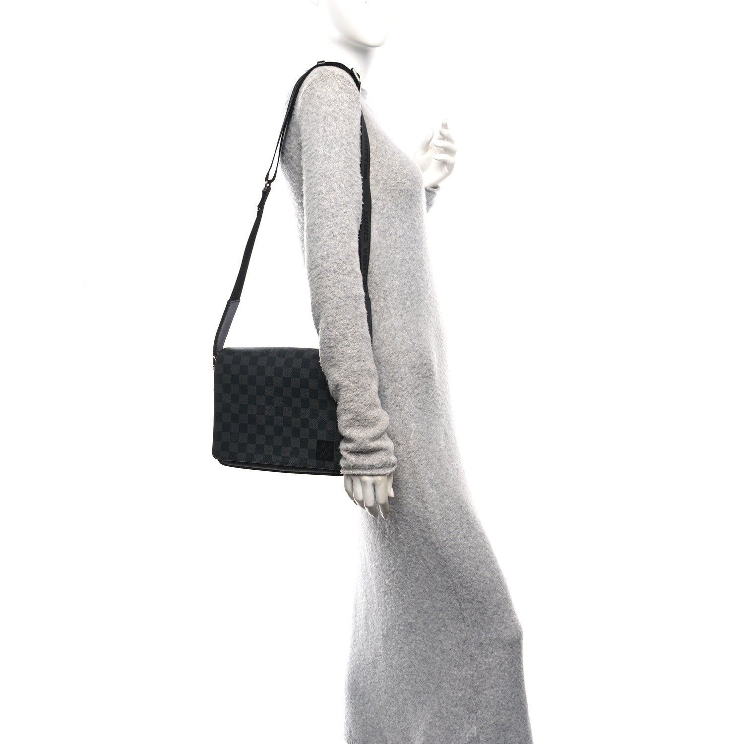 Louis Vuitton Damier Graphite District PM NM