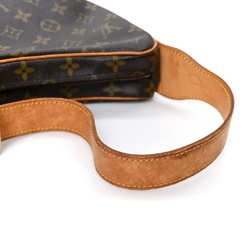 Louis Vuitton Monogram Croissant MM