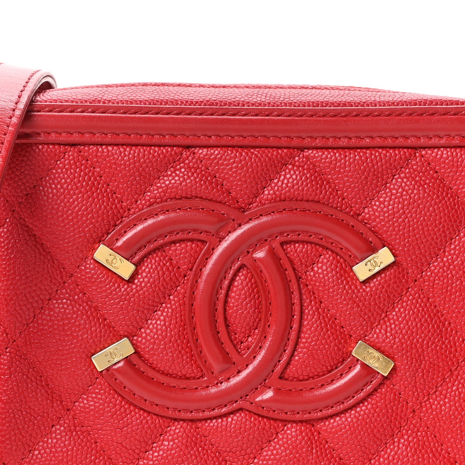 Chanel Caviar Quilted Filigree Vanity Clutch With Chain Red