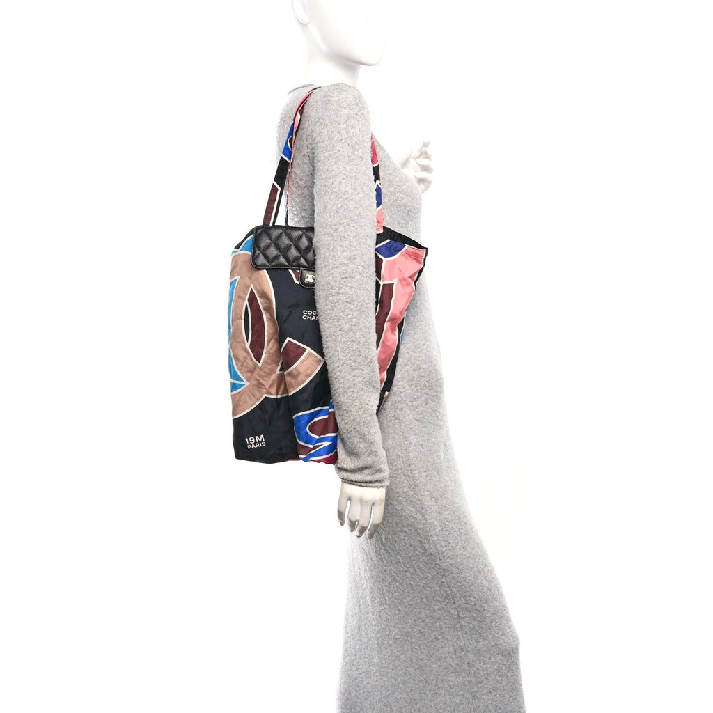 Chanel Caviar Fabric Foldable Tote Bag With Chain Black Multicolor
