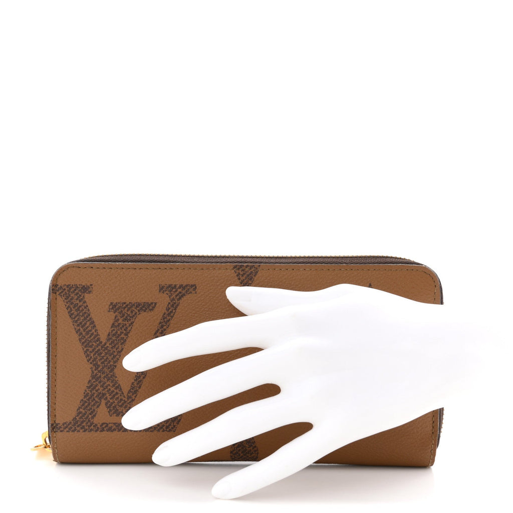 Louis Vuitton Reverse Monogram Giant Zippy Wallet