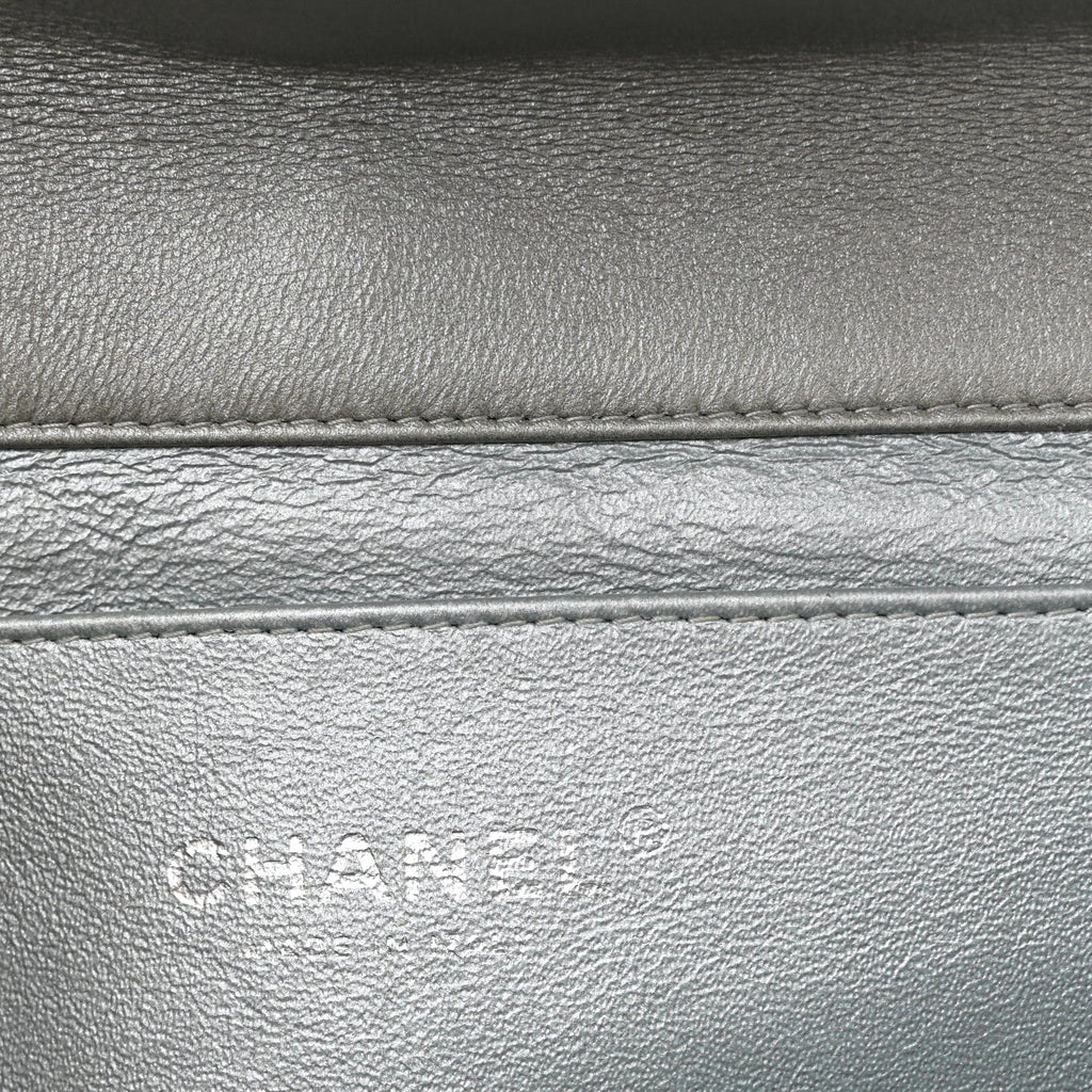 Chanel Metallic Lambskin Quilted Clutch With Chain Flap Silver