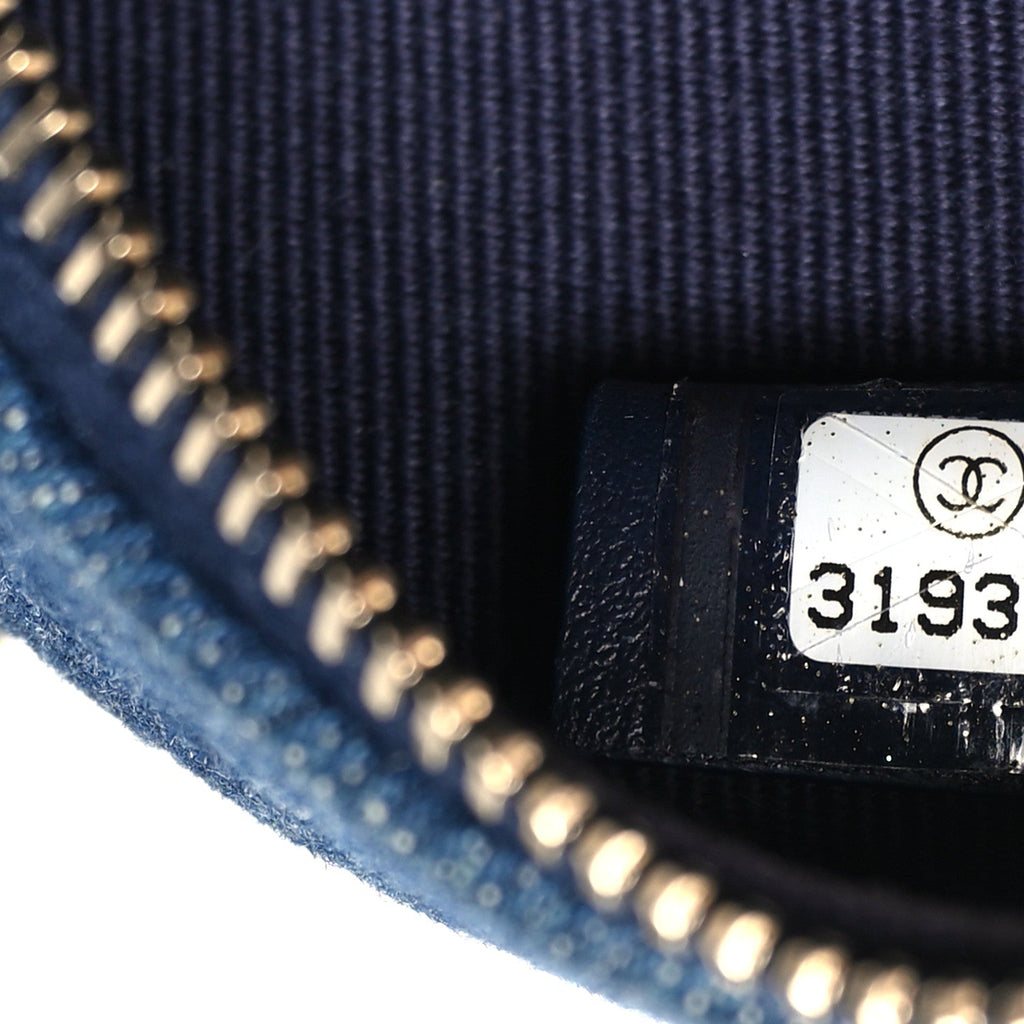Chanel Denim Quilted Chanel 19 Round Clutch With Chain Blue