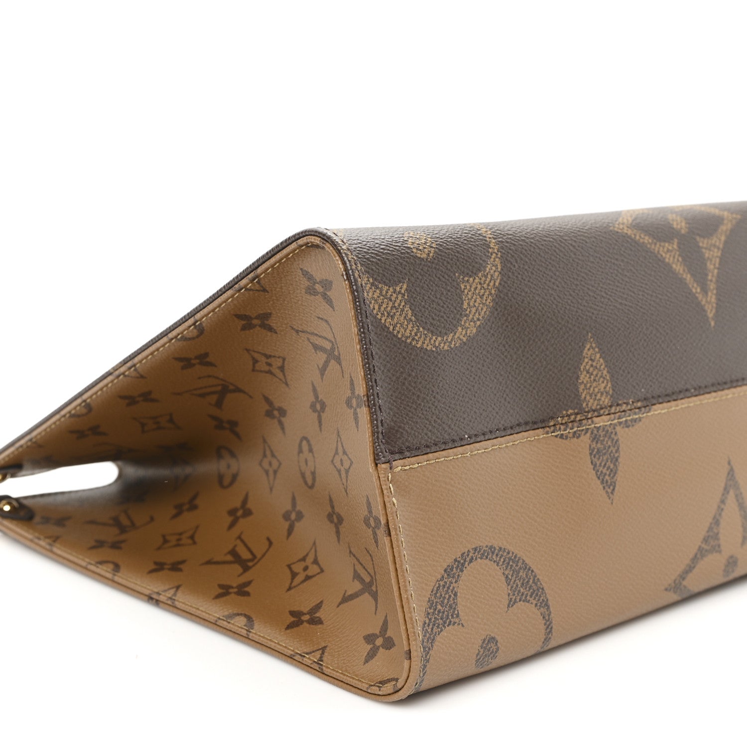Louis Vuitton Reverse Monogram Giant Onthego MM