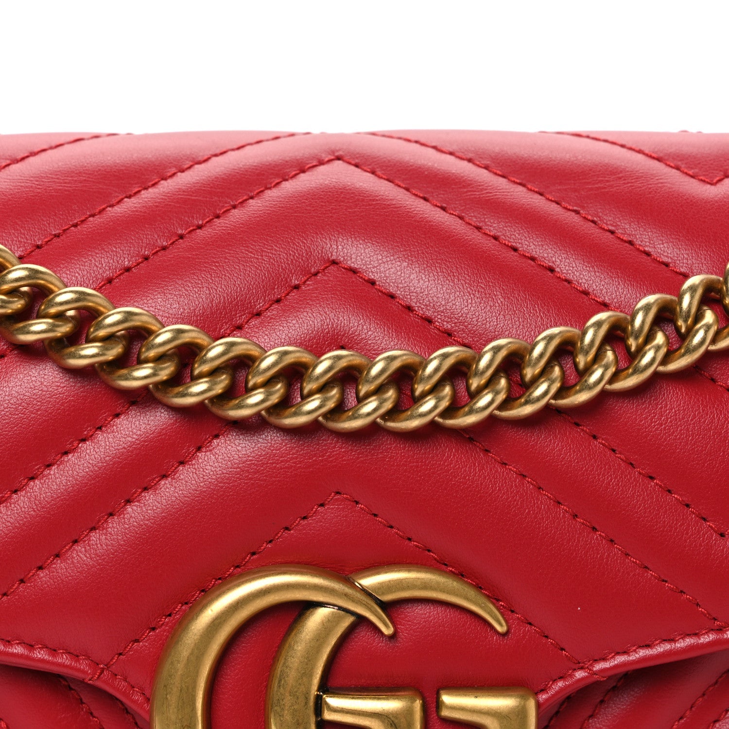 Gucci Calfskin Matelasse Small GG Marmont Shoulder Bag Hibiscus Red