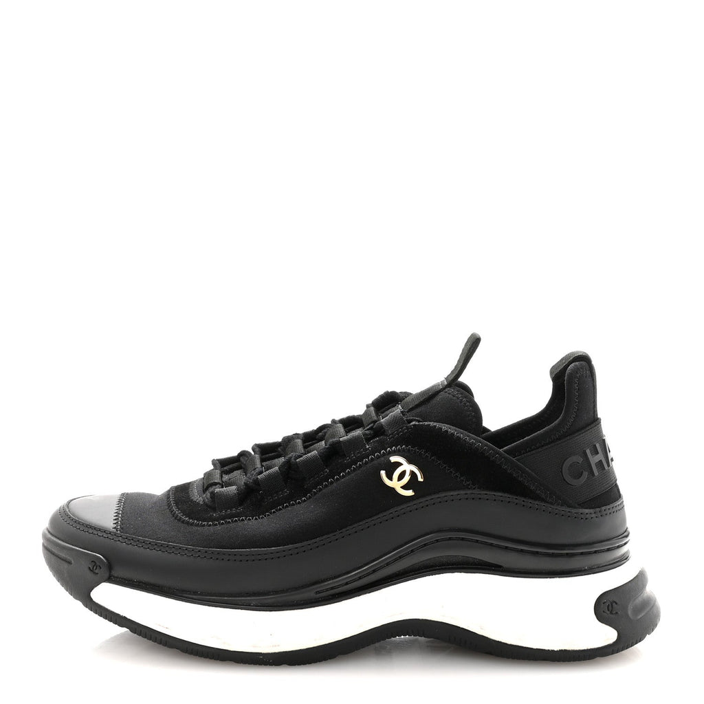 Chanel Velvet Calfskin Mixed Fibers CC Sneakers 39 Black