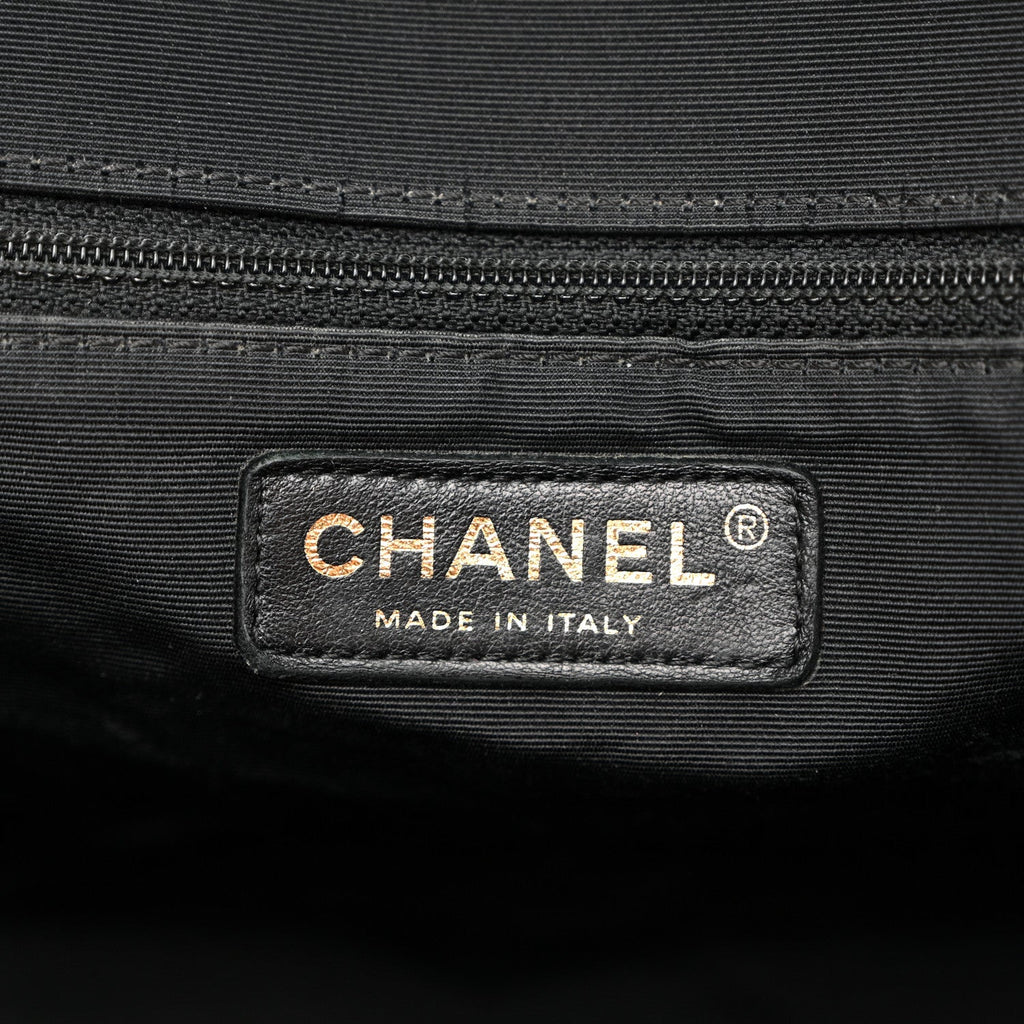 Chanel Lambskin Quilted Medium Elegant CC Flap Navy Black