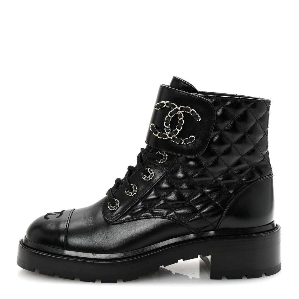 Chanel Shiny Lambskin Quilted Lace Up Combat Boots 39 Black