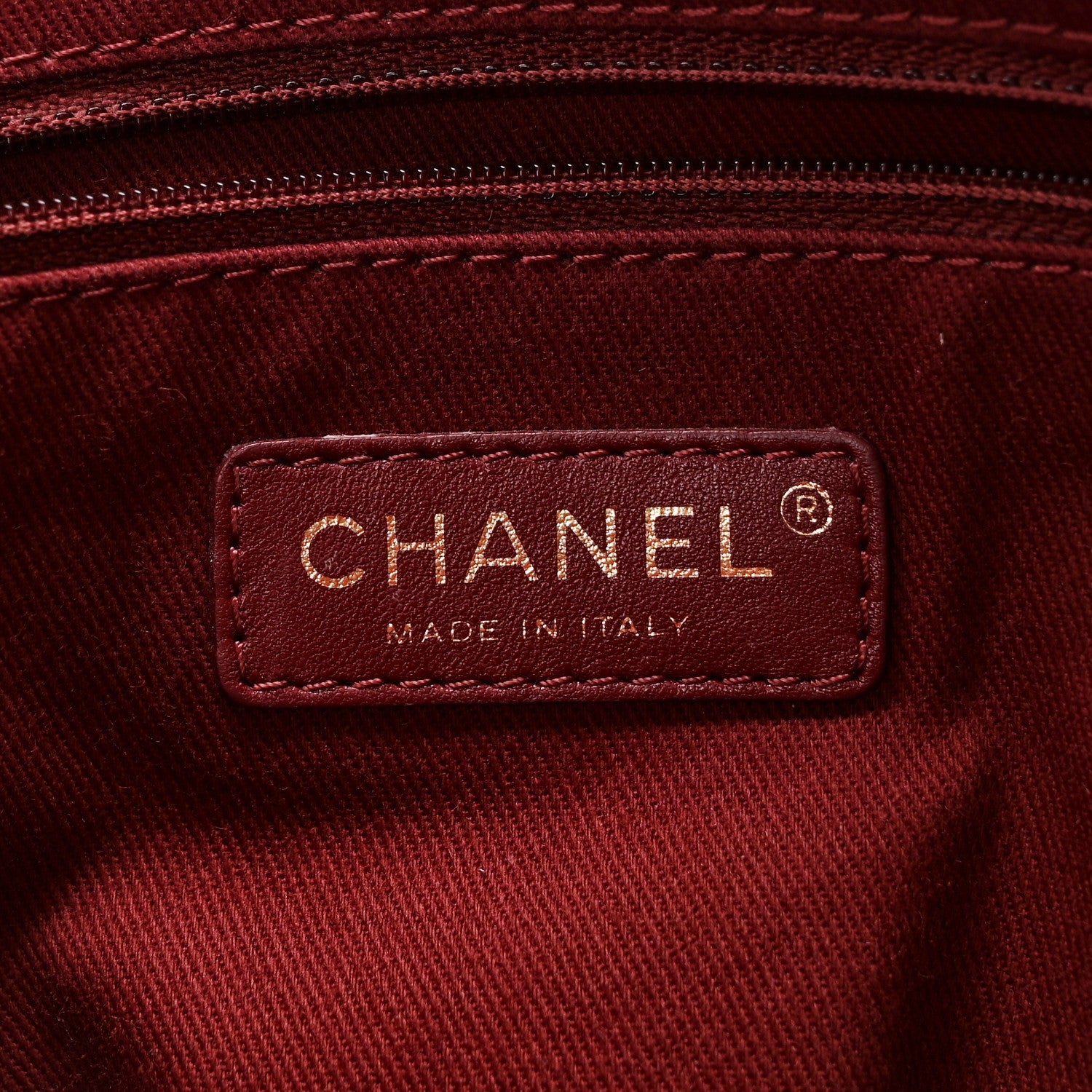 Chanel Glazed Caviar Quilted Small Shiva Tote Burgundy