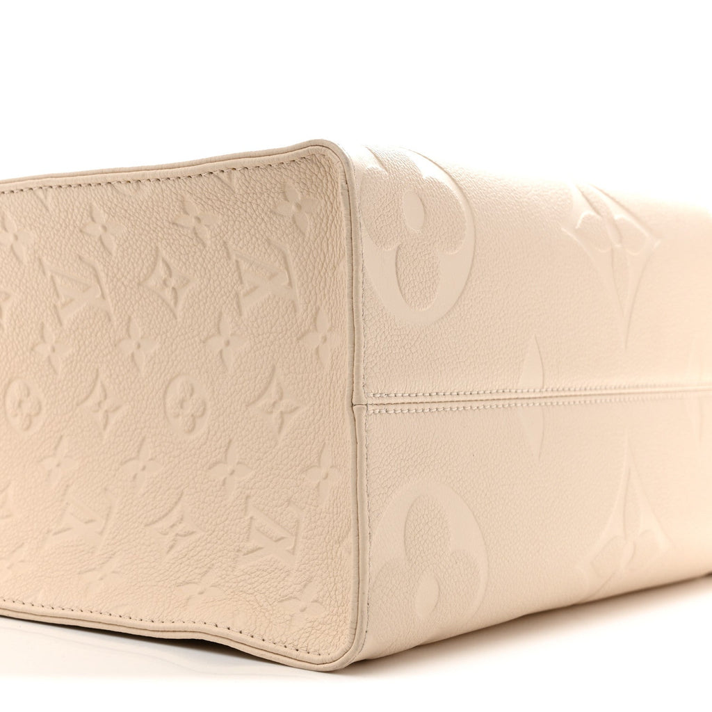 Louis Vuitton Empreinte Monogram Giant Onthego MM Creme