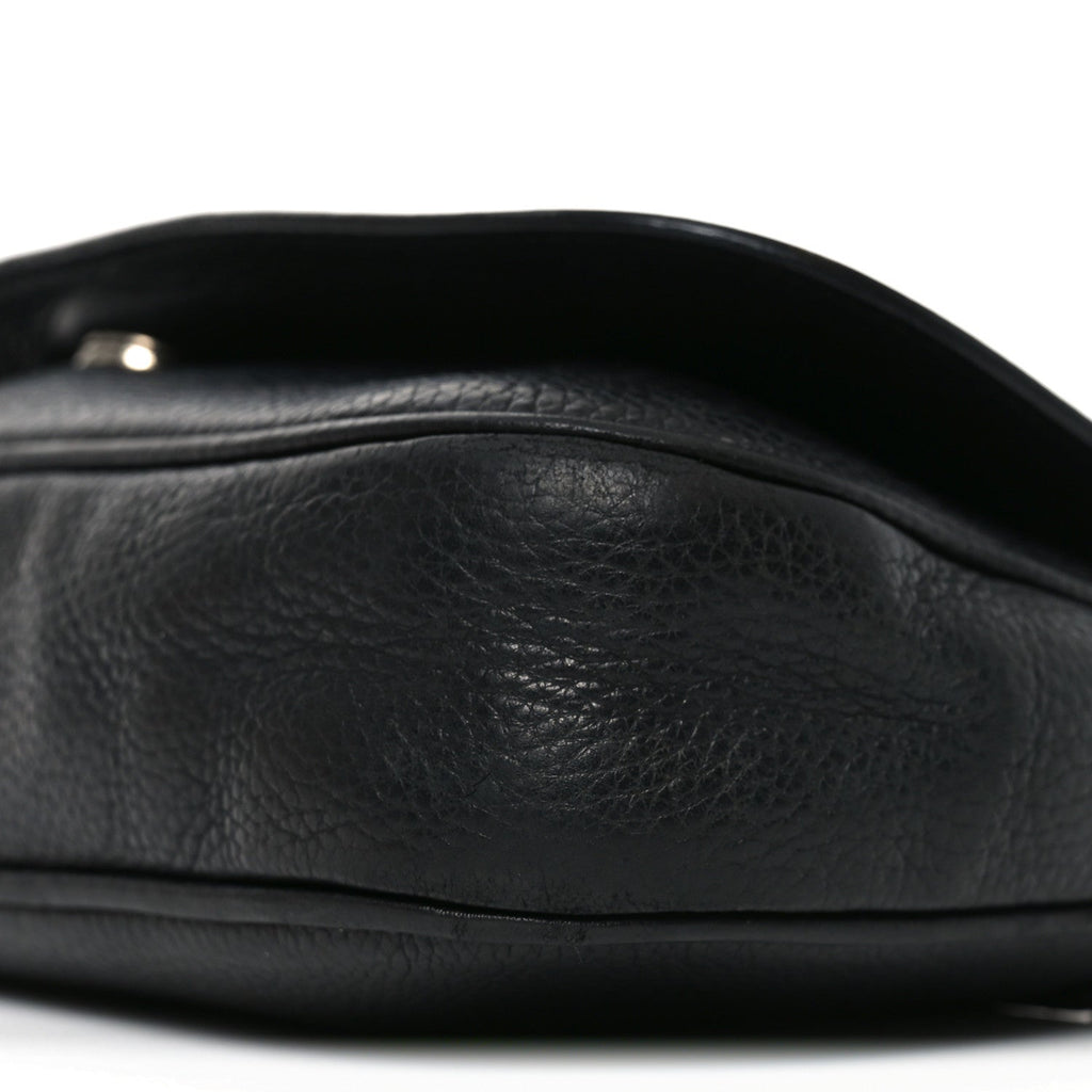 Gucci Pebbled Calfskin Medium Soho Flap Crossbody Black