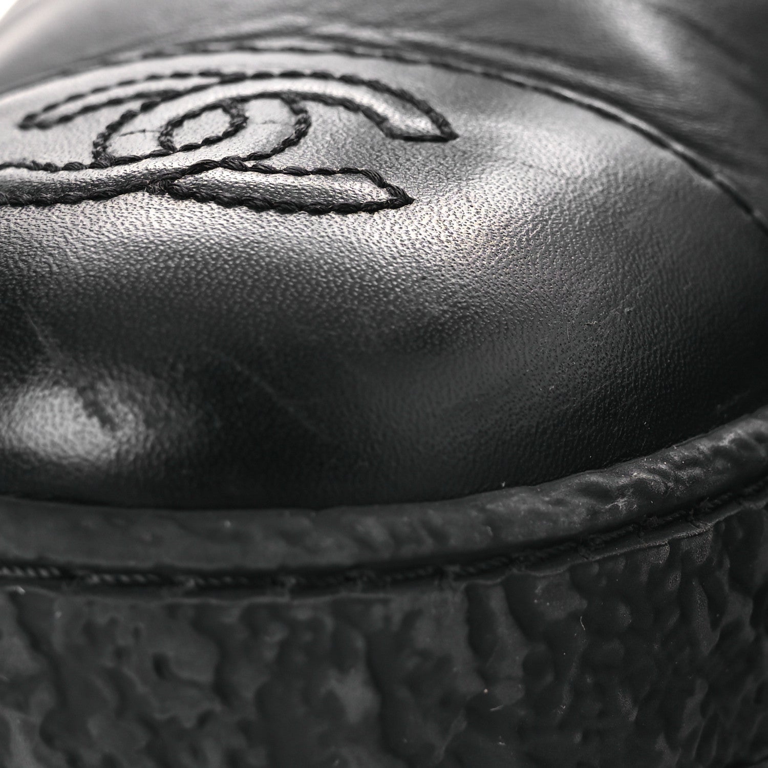 Calfskin Cap Toe CC Ankle Boots 38 Black