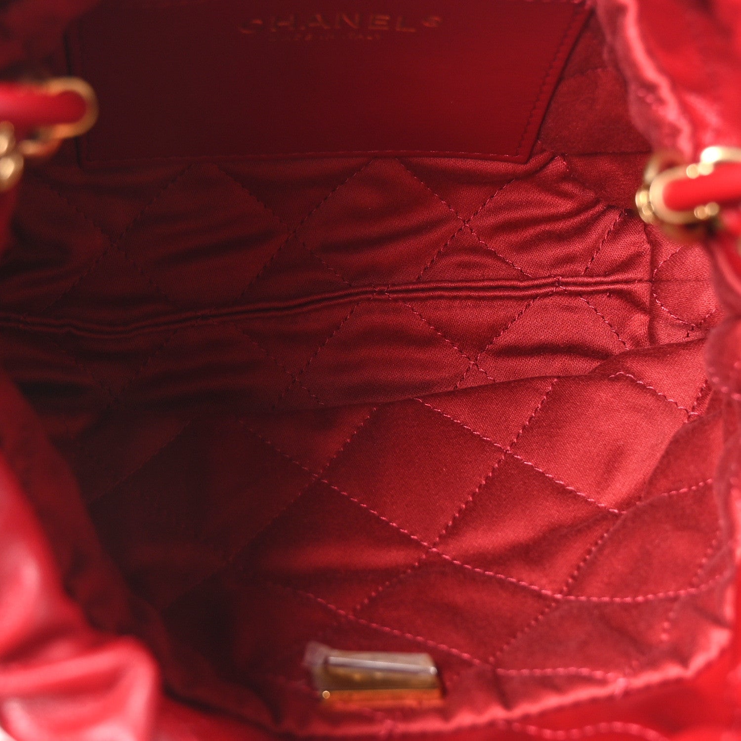 Chanel Shiny Calfskin Quilted Mini Chanel 22 Red