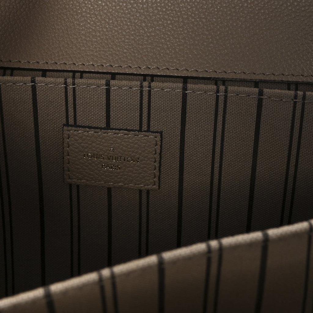 Louis Vuitton Empreinte Pochette Metis Tourterelle