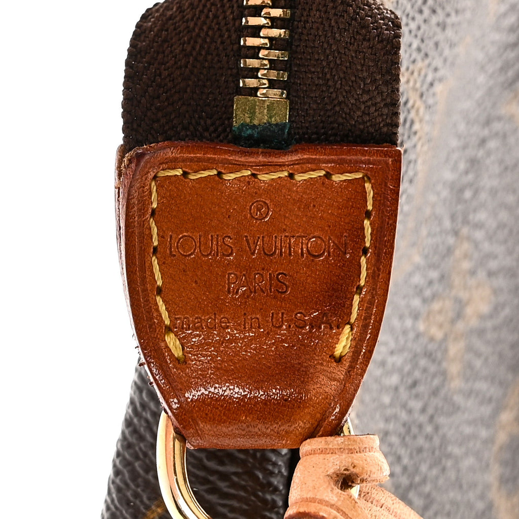 Louis Vuitton Monogram Pochette Accessories
