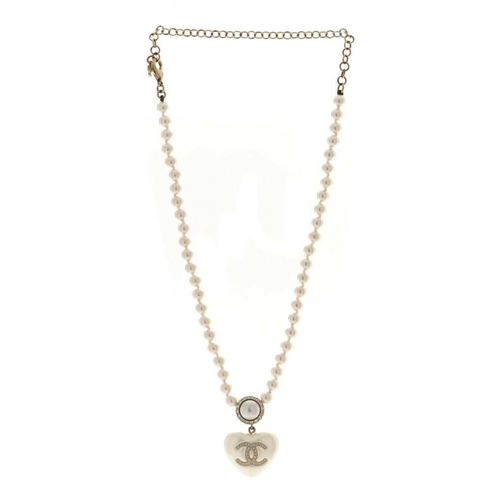 Pearl Crystal CC Heart Short Necklace Pearly White Gold