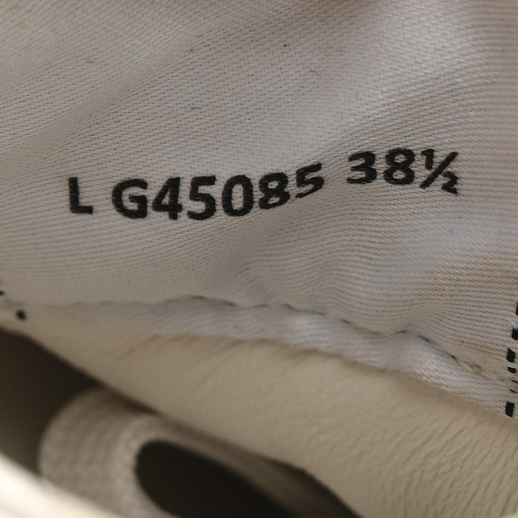 Calfskin Womens CC Logo Sneakers 38.5 White