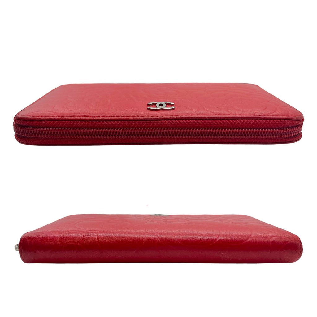 Chanel bag Red Camellia Wallet