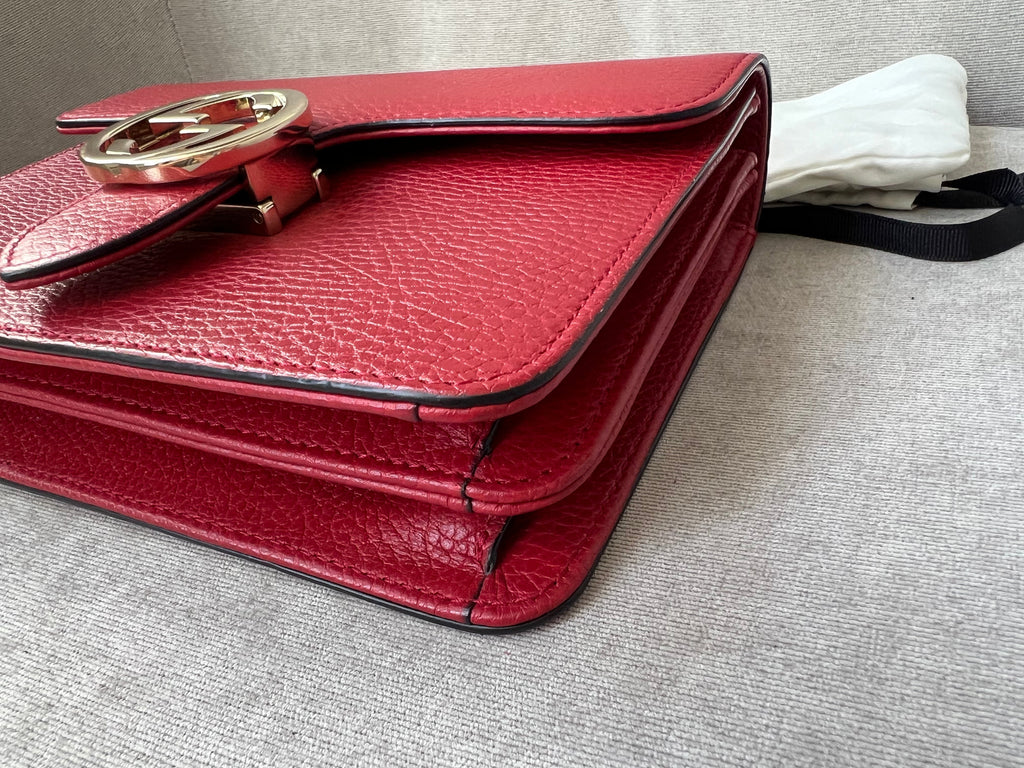 Gucci Interlocking GG Red Small Shoulder Bag