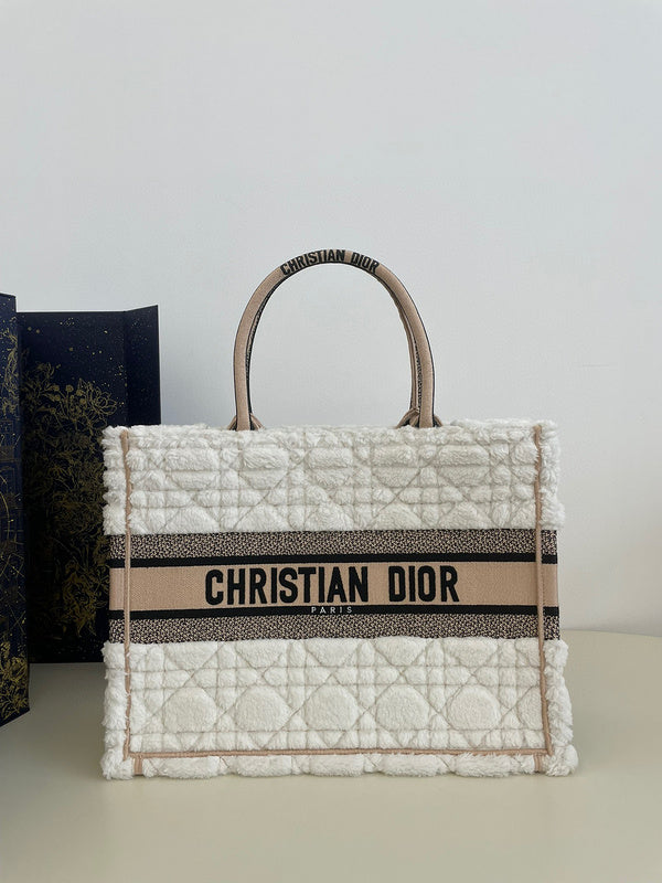 Dior Bags - 053