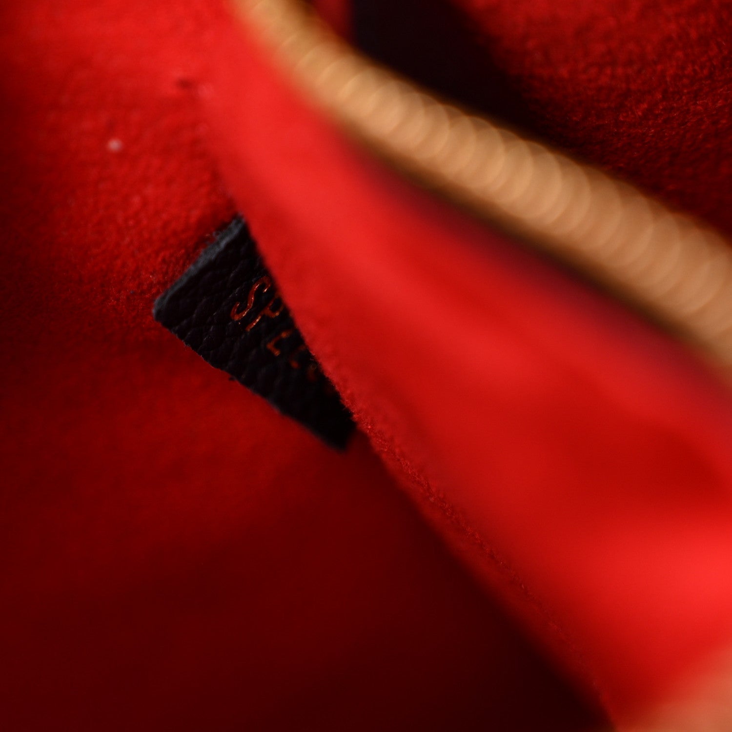 Louis Vuitton Empreinte Neonoe MM Marine Rouge