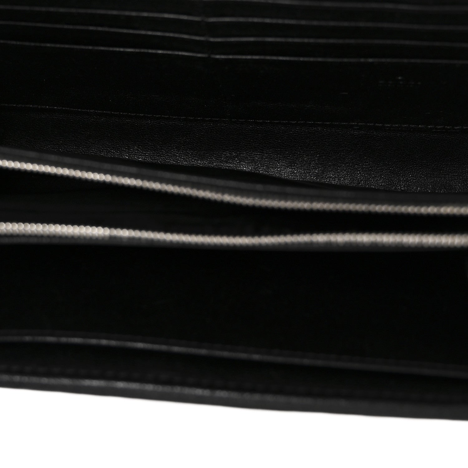 Gucci Sakai Be Green Calfskin Diagonal Stitched Blondie Wallet on Chain Black