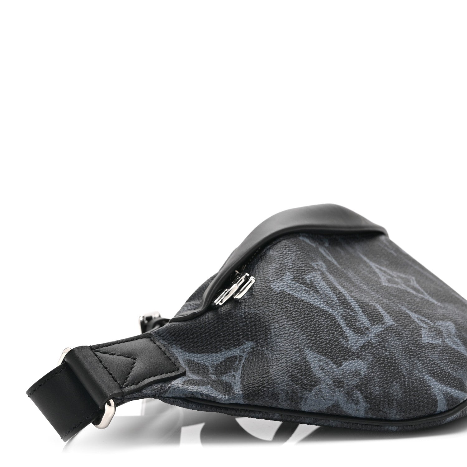 Louis Vuitton Monogram Pastel Discovery Bumbag Black