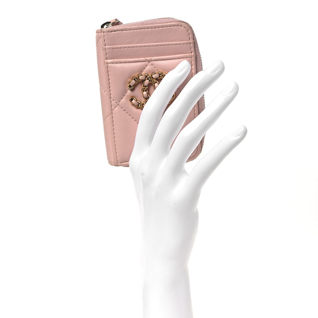 Lambskin Quilted Chanel 19 Vertical Zip Card Holder Wallet Light Pink