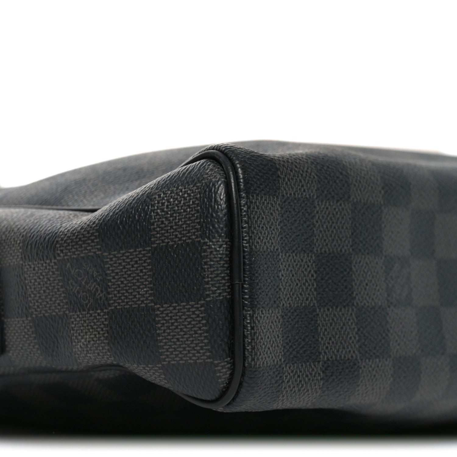 Louis Vuitton Damier Graphite Dayton Reporter MM