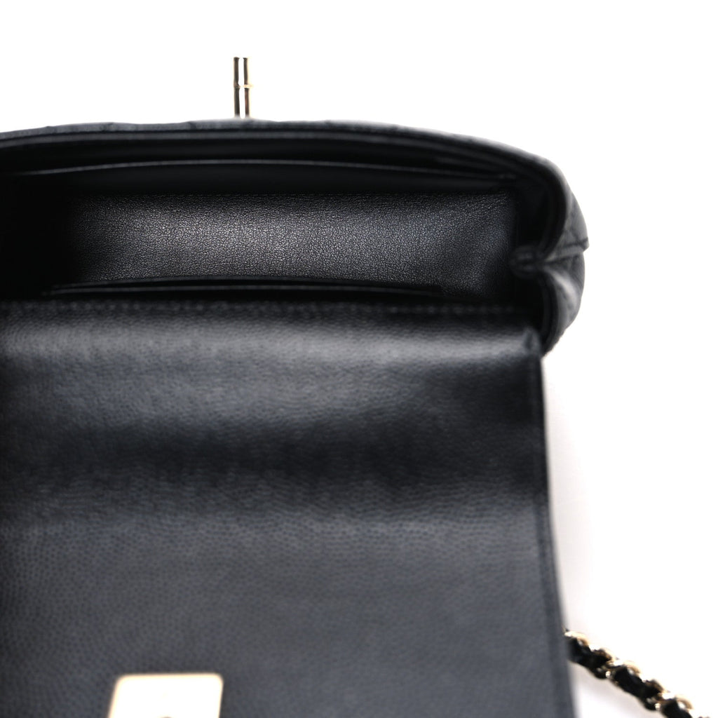 Chanel Caviar Quilted Coco Handle Clutch With Chain Black