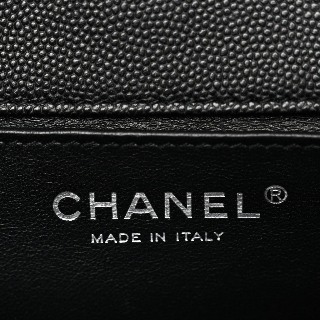 Chanel Caviar Quilted Medium Boy Flap Black