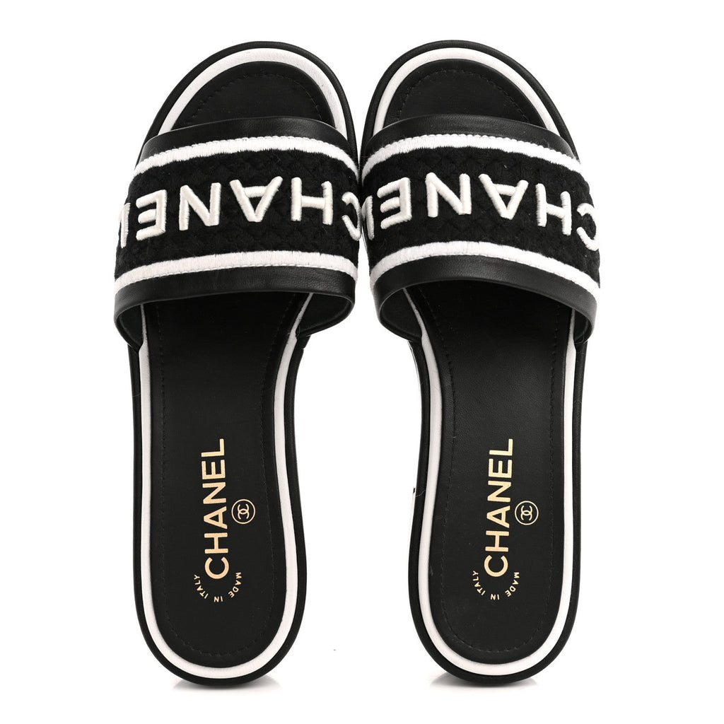 Lambskin Embroidered CC Mule Sandal 40 Black White