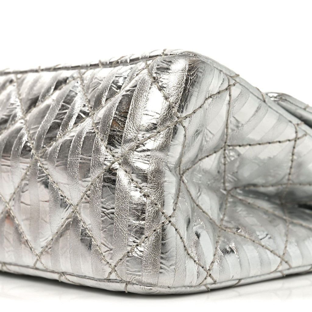 Chanel Metallic Calfskin Striped 2.55 Reissue 226 Silver