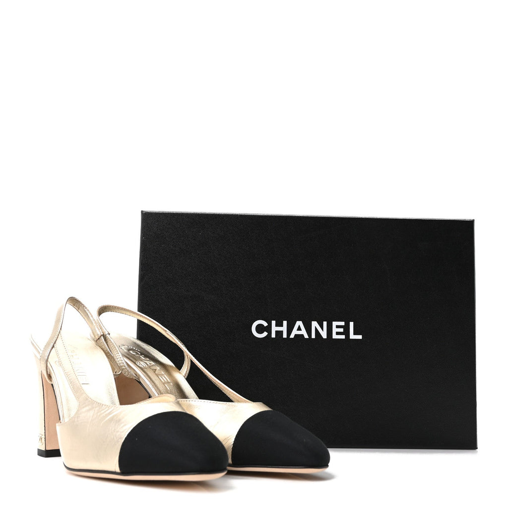 Laminated Crumpled Lambskin Grosgrain Cap Toe CC Slingback Pumps 39.5 Gold Black