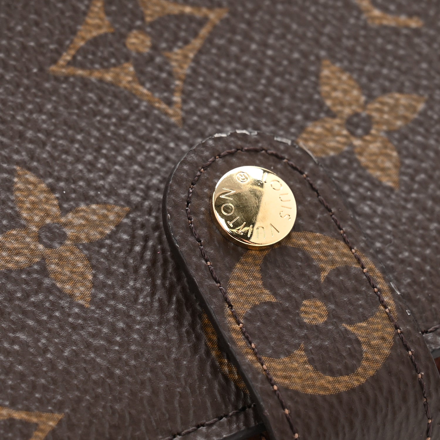 Louis Vuitton Monogram Small Ring Agenda