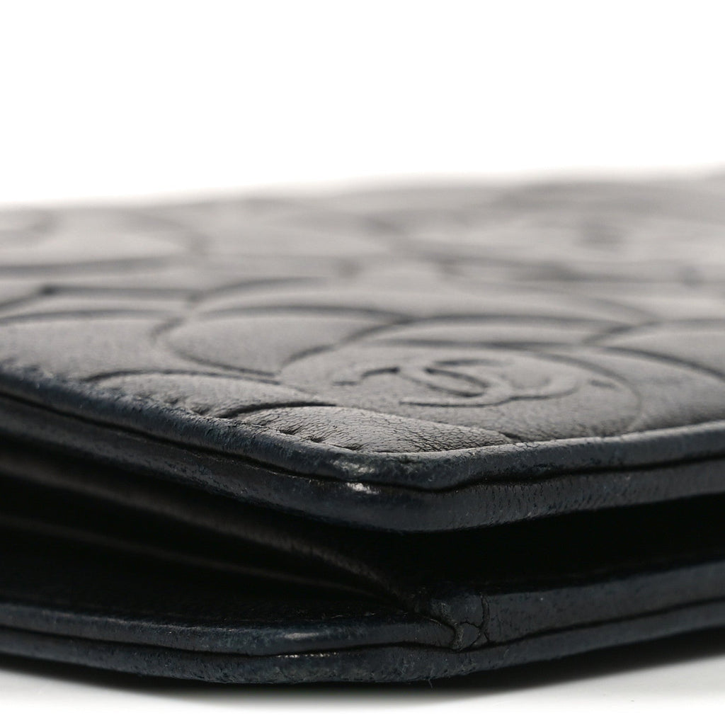 Lambskin Camellia Embossed Yen Wallet Black