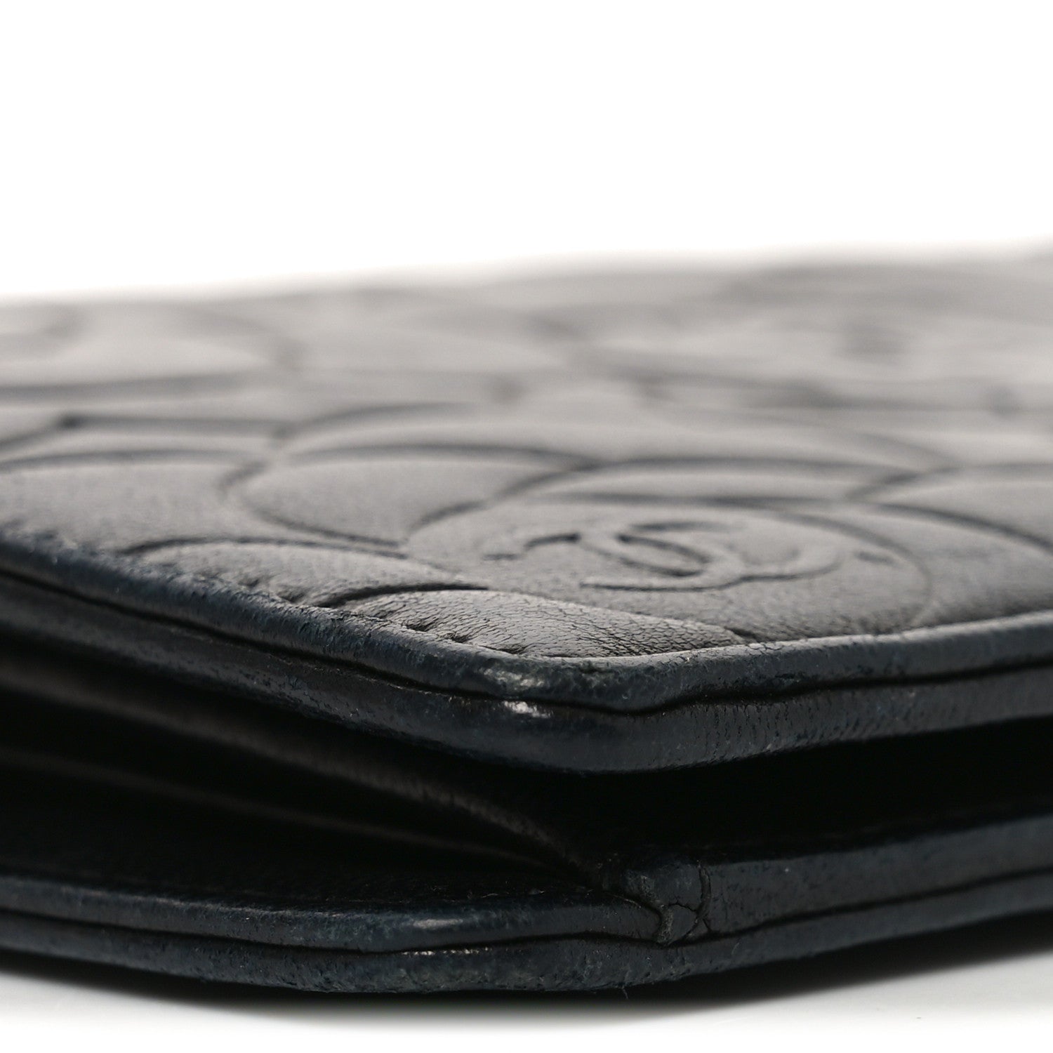Lambskin Camellia Embossed Yen Wallet Black
