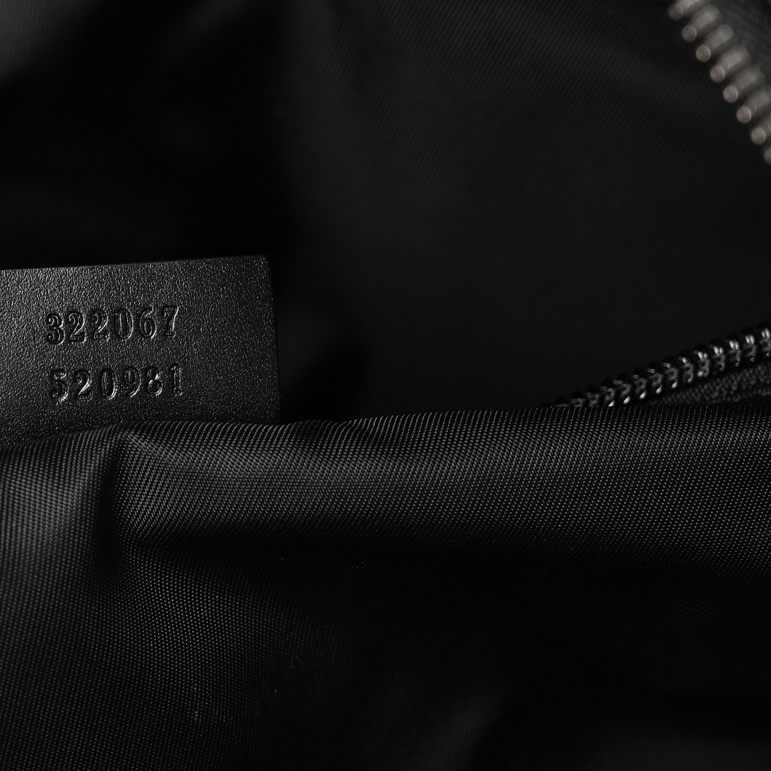 Gucci GG Supreme Monogram Medium Carry-On Duffle Bag Black Grey