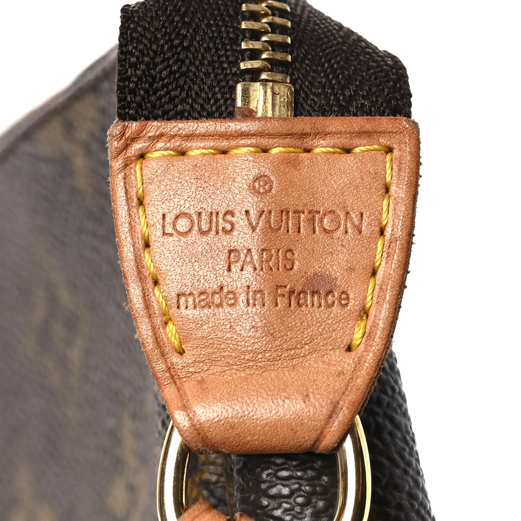 Louis Vuitton Monogram Pochette Accessories