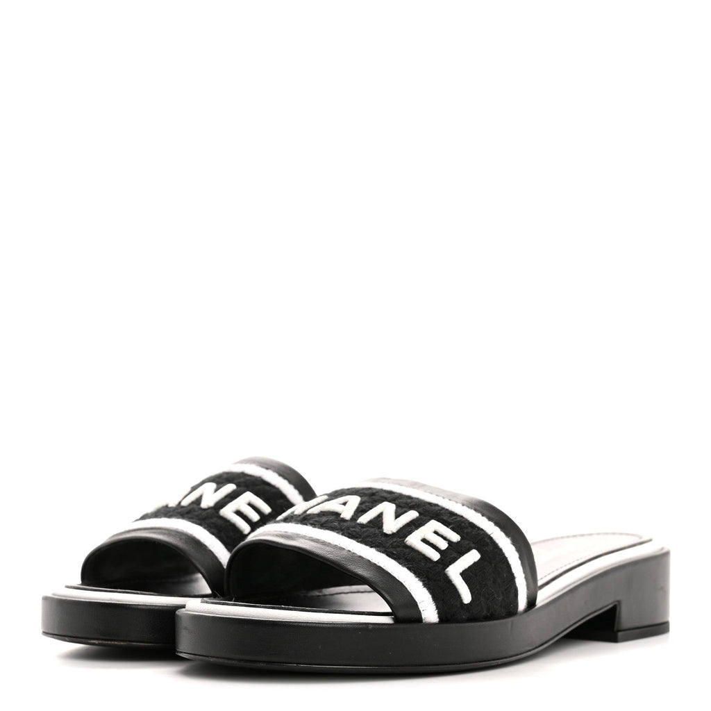 Lambskin Embroidered CC Mule Sandal 40 Black White