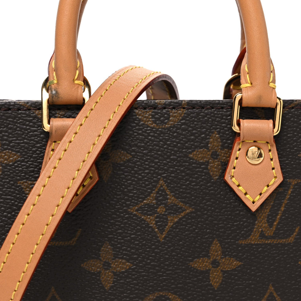 Louis Vuitton Monogram Petit Sac Plat