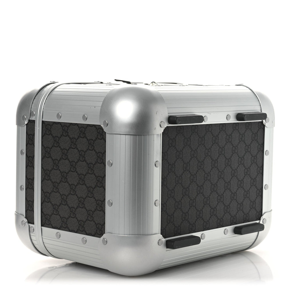 Gucci GG Supreme Monogram Aluminum Porter Beauty Case Silver